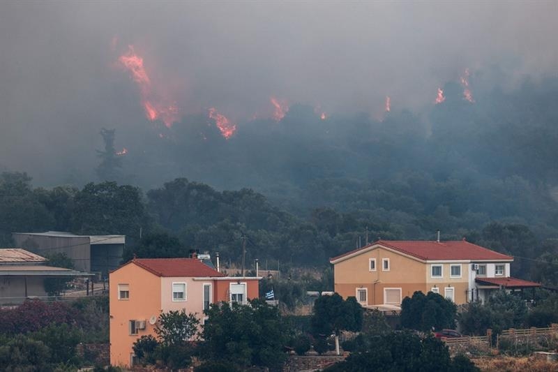 Greek island wildfire rages for fourth straight day - International