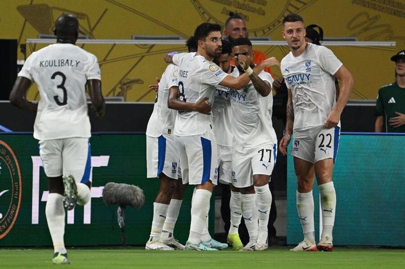 Al Hilal advance to Club World Cup round of 16 with 2-0 win over Pachuca