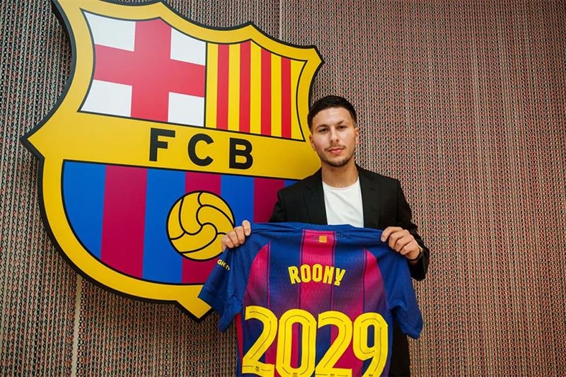 Barcelona sign young Swedish winger Roony Bardghji from Copenhagen - Egyptian Football