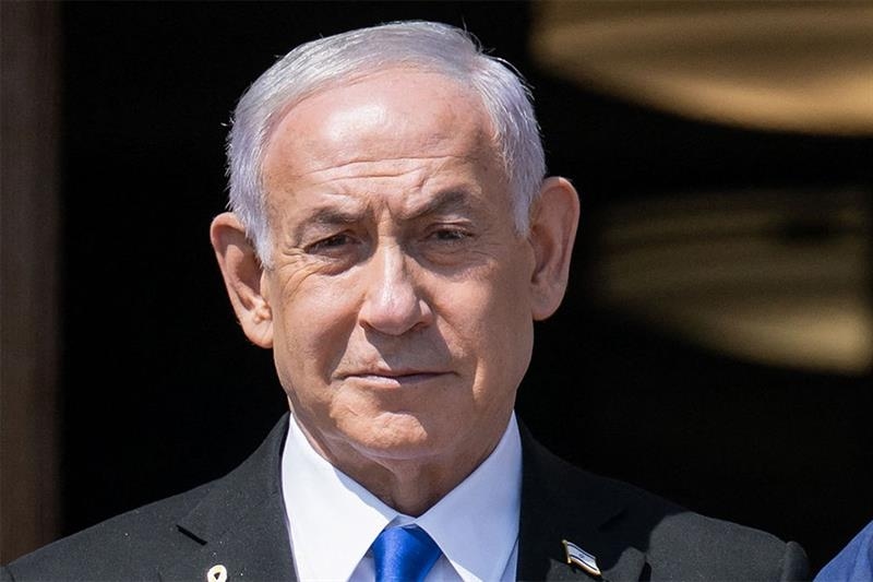 A key governing partner of Netanyahu is quitting, leaving him with minority in Israeli parliament - Region
