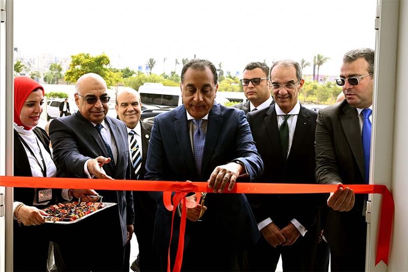 Egypt PM inaugurates Real Estate Registry and Notarization Complex in New Alamein - Society
