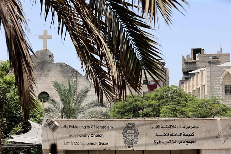 France foreign minister says strike on Gaza church 'unacceptable' - War on Gaza
