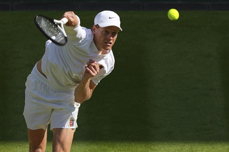 Tennis: Sinner rehires the fitness coach he fired for playing a role in his doping case - Omni sports