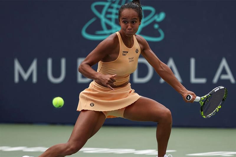 Tennis: Fernandez dominates Kalinskaya to win DC Open - Omni sports