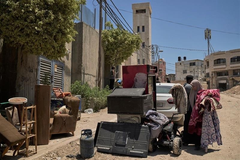 Hundreds of Palestinian families flee West Bank camp ahead of Israeli demolition orders - War on Gaza