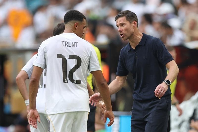 Alexander-Arnold settling in as Real Madrid target Club World Cup glory