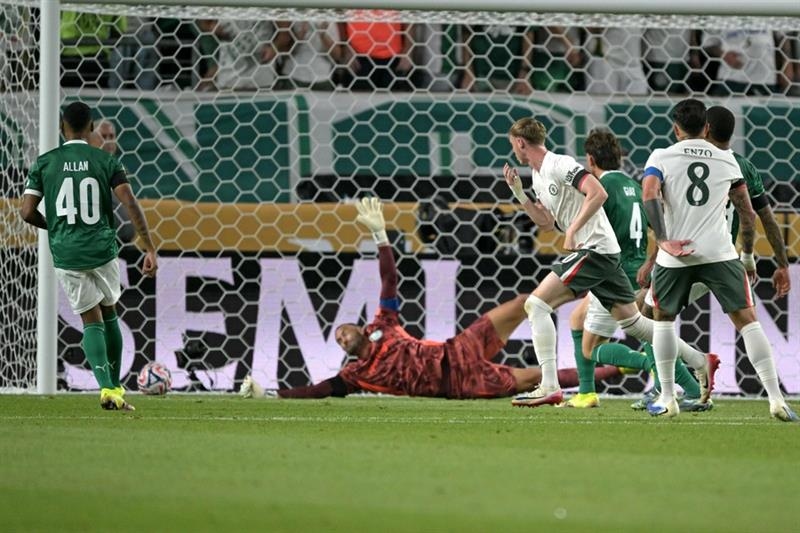 Chelsea edge Palmeiras to reach Club World Cup semis