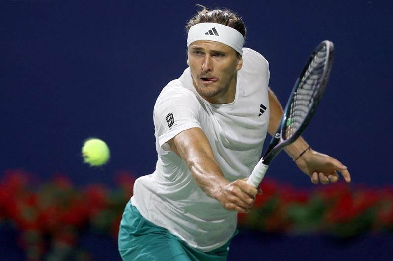 Tennis: Zverev rallies in Toronto to claim milestone 500th ATP match win - Omni sports
