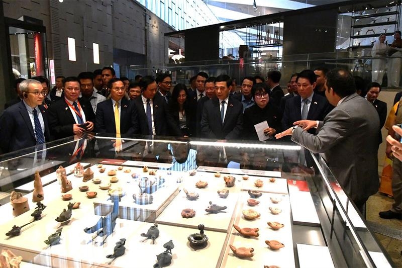 Vietnam President Cuong visits Grand Egyptian Museum and Giza Pyramids - Tourism