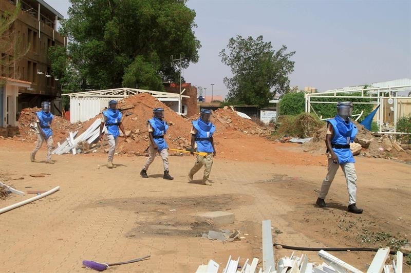 Sudan accuses UAE of bringing in Colombian mercenaries to support RSF - War in Sudan