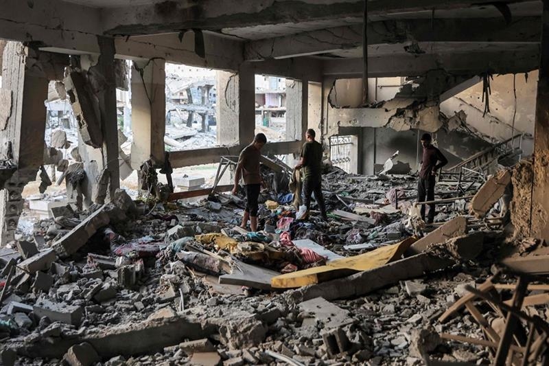 Israel struck over 500 schools sheltering displaced Palestinians in Gaza: HRW - War on Gaza