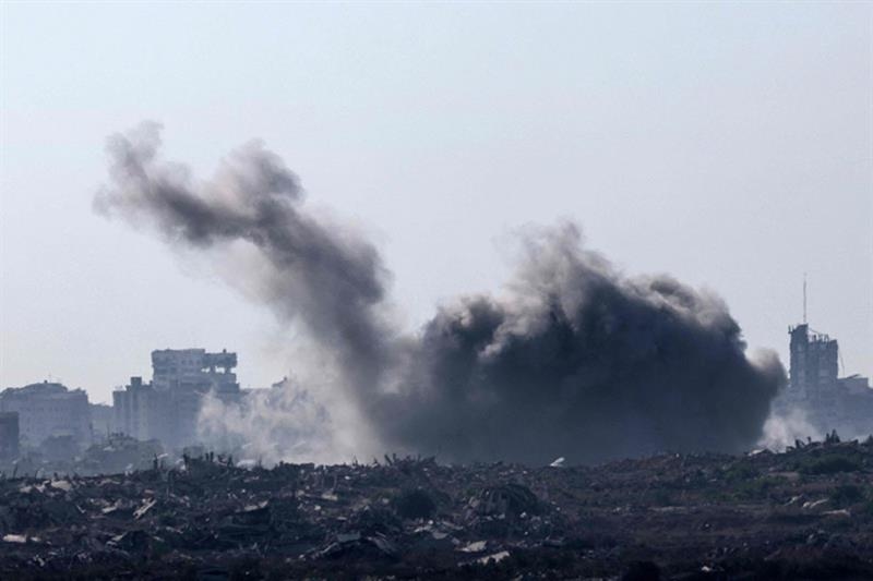 Hamas accuses Israel PM of sacrificing captives for personal interest - War on Gaza