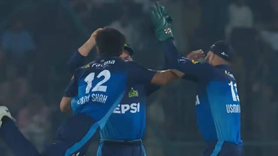 Knock Out Celebration? Ubaid Shah Accidentally Punches Usman Khan In Bizarre PSL 10 Celebration, Video Goes Viral