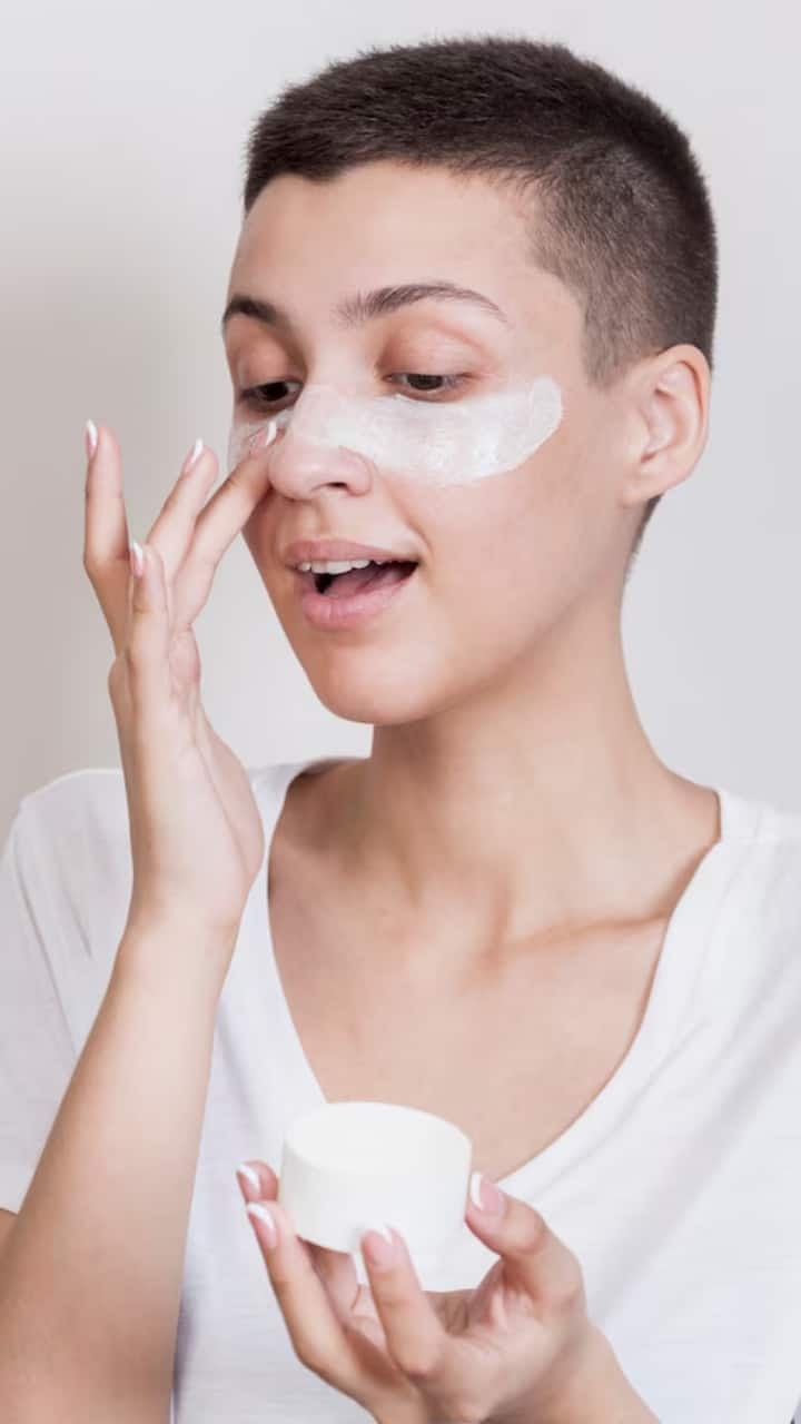 Top 5 Eye Creams to Brighten, Tighten & Repair Tired Eye