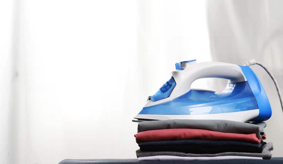 Top 4 Irons to Keep Your Wardrobe Wrinkle-Free at Myntra End of Reason Sale