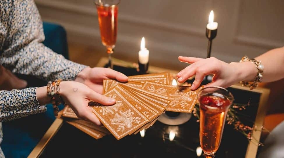 Weekly Tarot Reading For May 19- 25: Check Your Lucky Number, Lucky Colour And Tip For COMING Week