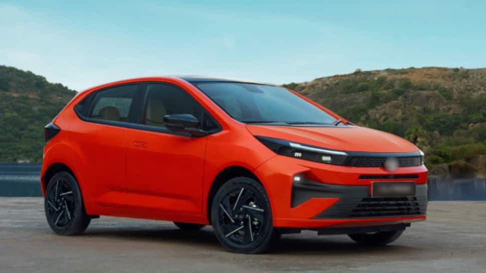 Planning To Buy 2025 Tata Altroz Facelift? 7 Features It Gets Over Maruti Baleno