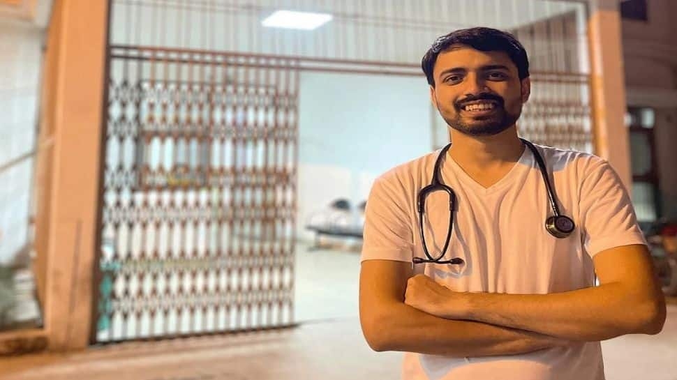 After Jyoti Malhotra, Is ‘Yatri Doctor' Next? Netizens Question His Alleged Pakistan Ties