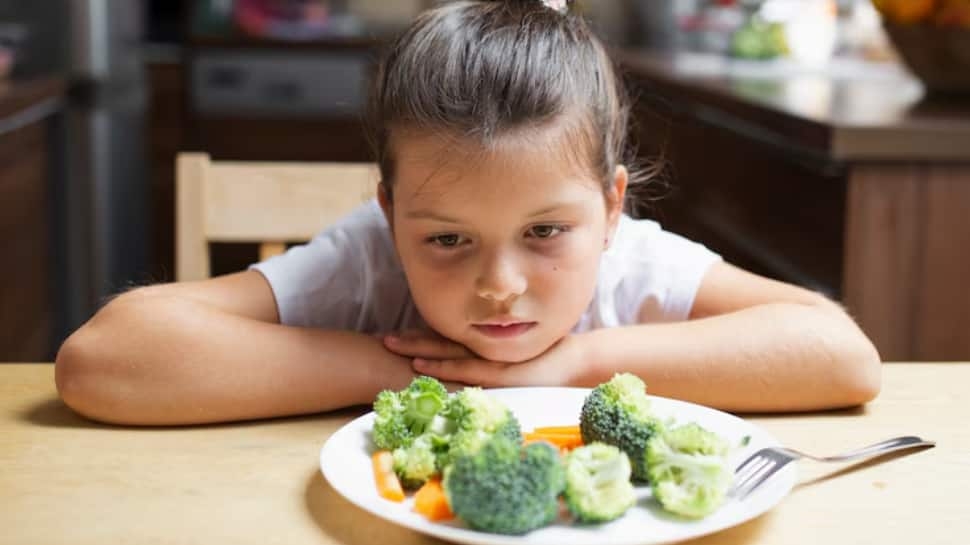 Are You Vitamin-Deficient? Nutritionist Reveals How Your Body Tries To Tell You Before It's Too Late