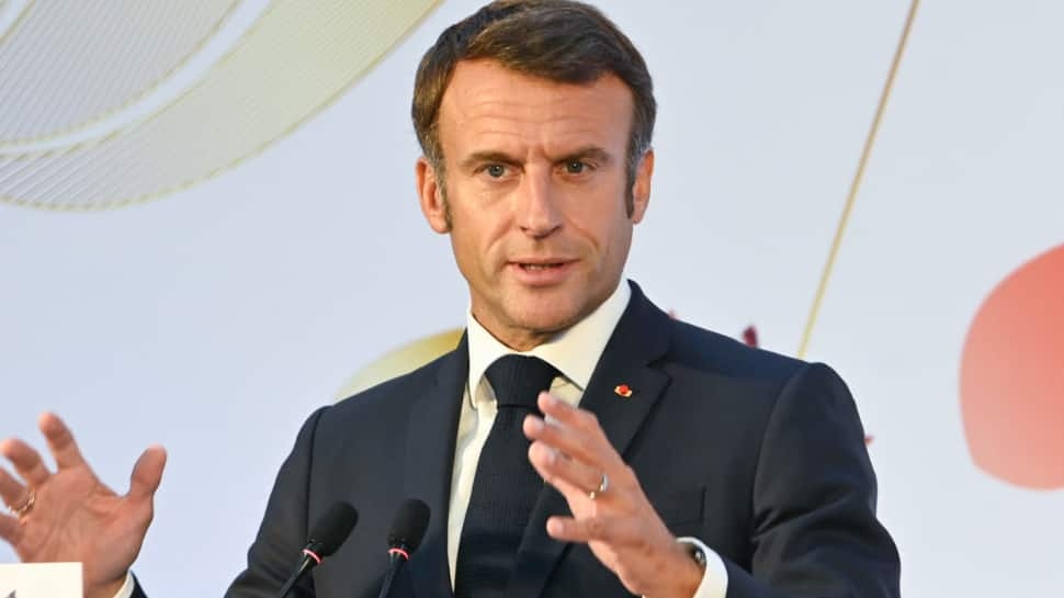 French President Macrons Viral Moment, Wife Shoves His Face