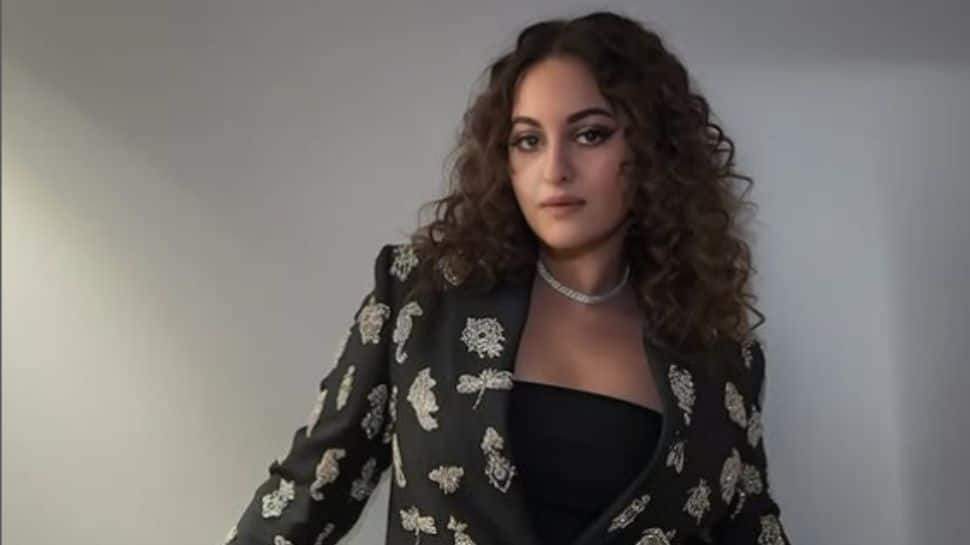 Sonakshi Sinhas Psychological Thriller ‘Nikita Roy' To Release On THIS Date