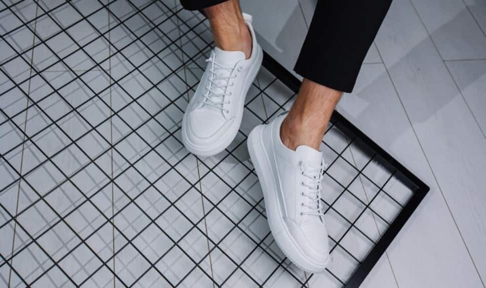 4 Stylish Men's Sneakers Under Myntra End of Reason Sale