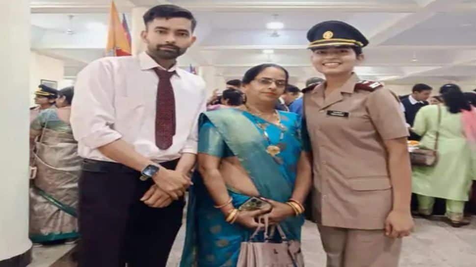 Daughter And Sister Of A Soldier, Now A Soldier Herself: How Himani Tomar's Army Dream Came True