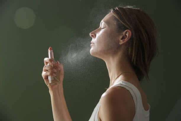 Top Setting Sprays to Grab During the Myntra End of Reason Sale (31st May – 12th June)