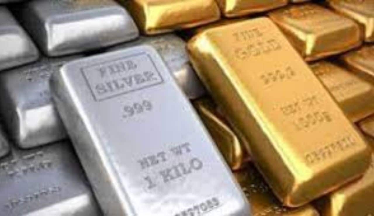 Silver Hits Another Record High Of Rs 1.11 Lakh Per Kg, Outshines Gold