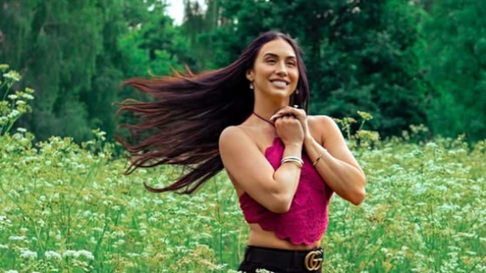 Lauren Gottlieb Marries Her Longtime Boyfriend Tobias Jones In Italy