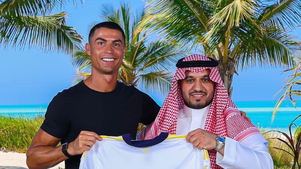 Cristiano Ronaldo Signs New Contract With Al Nassr Until 2027