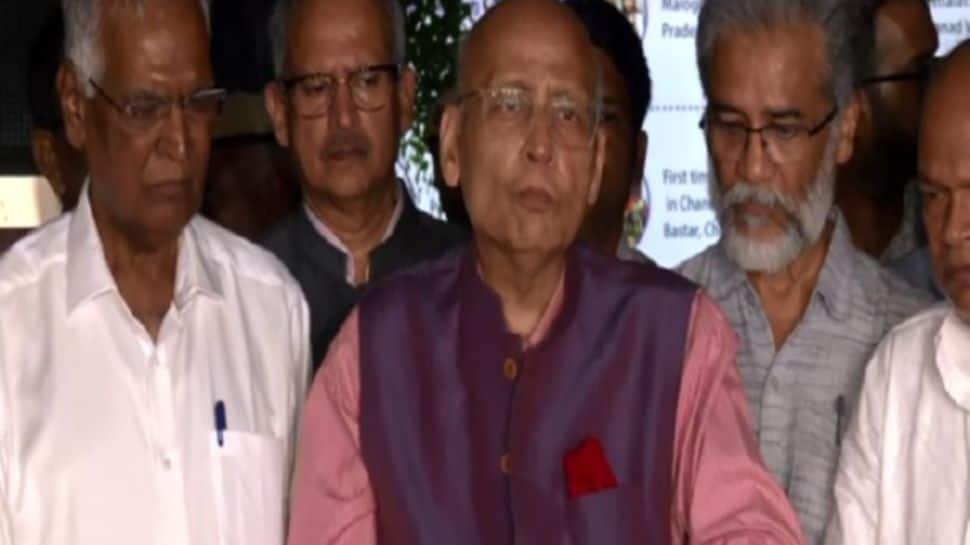 INDIA Bloc Slams ECIs Bihar Electoral Roll Revision, Calls It Attack On Constitution