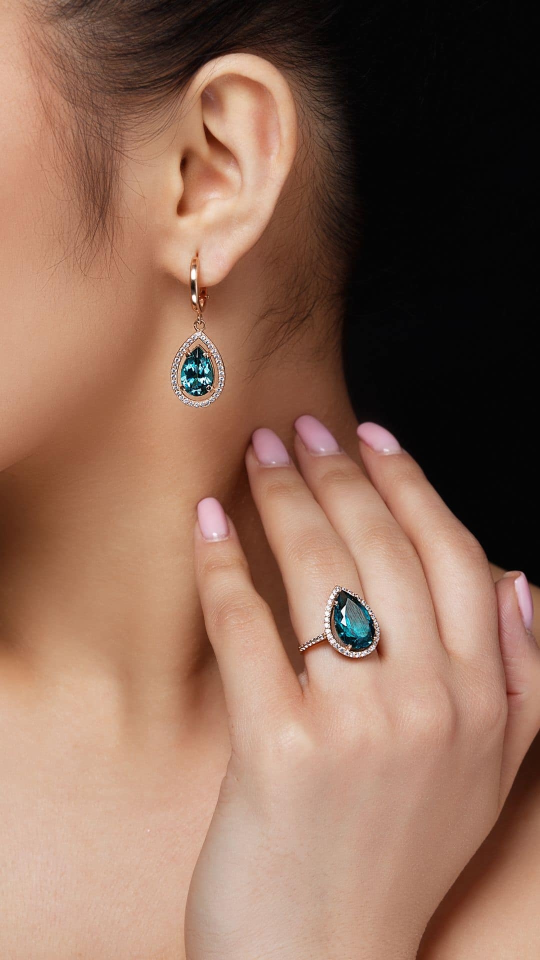 Elegant & Timeless: Must-Have Diamond Earrings for Every Jewelry Lover!