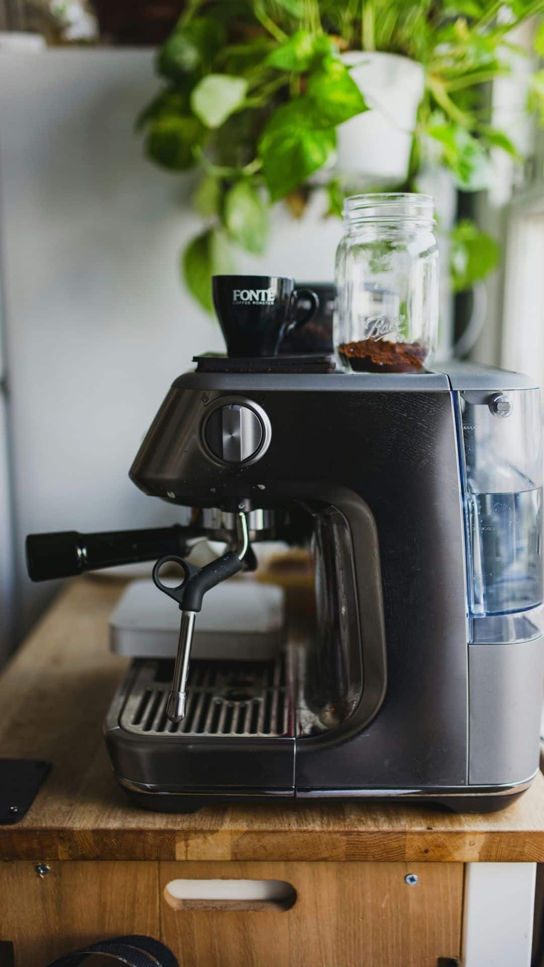 Wake Up Right – Top Coffee Machines for Every Coffee Lover!