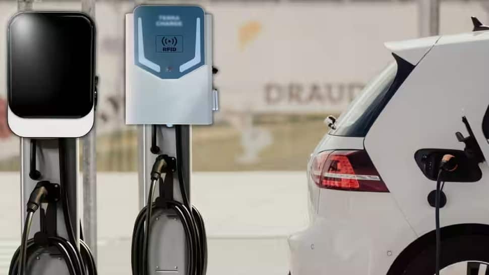 Centre Supports Over 18.84 Lakh EVs Under FAME Schemes: Minister