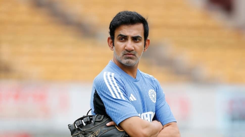 Manoj Tiwary Questions Gautam Gambhir's Selection Policies Amid India's Struggles In England