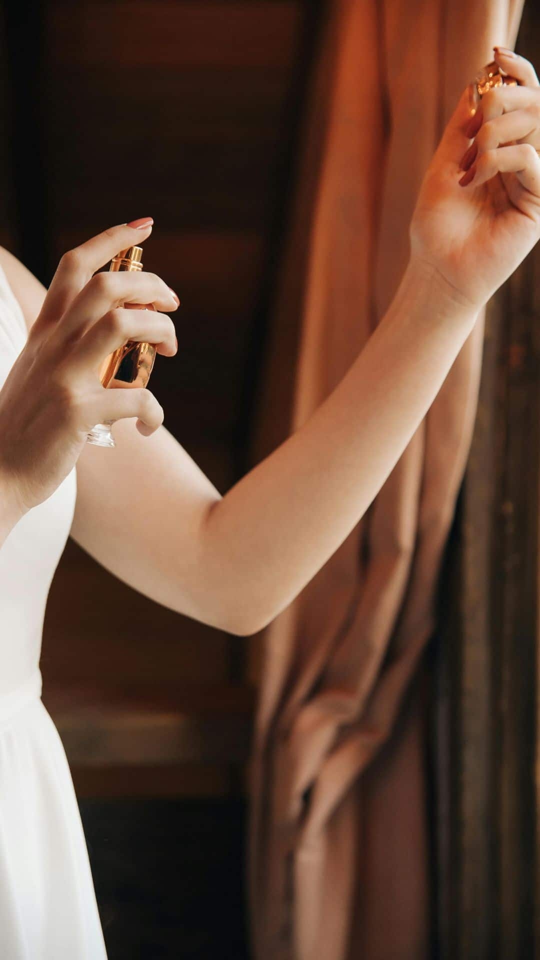Irresistible Scents: Best Women's Perfumes for Every Mood