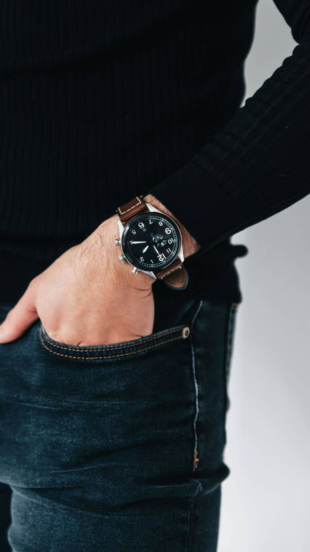6 Stylish Watches for Every Man's Wrist – From Classic to Smart