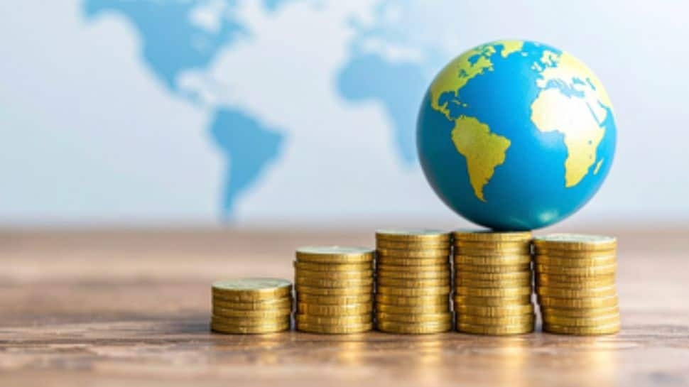 Hybrid Funds' AUM On India Surge Led By Arbitrage, Multi-Asset Allocation Funds
