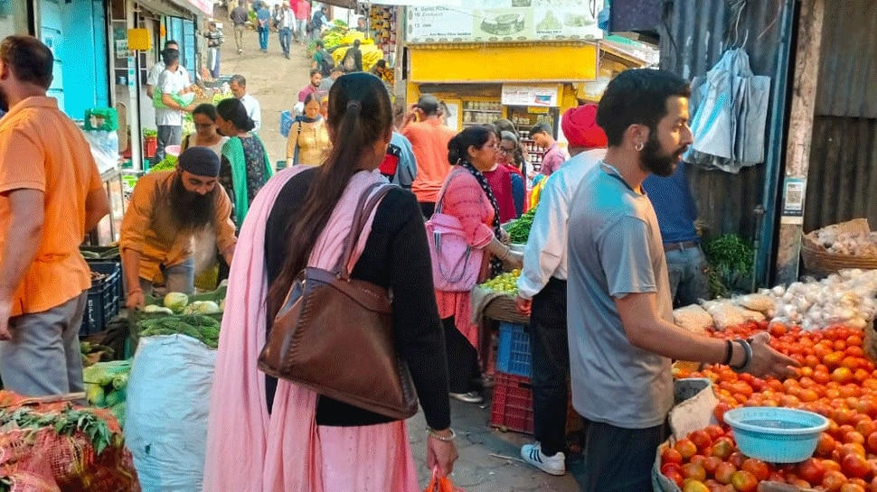 India's Consumer Inflation Drops In July, Eases For 9th Straight Month To 1.55%