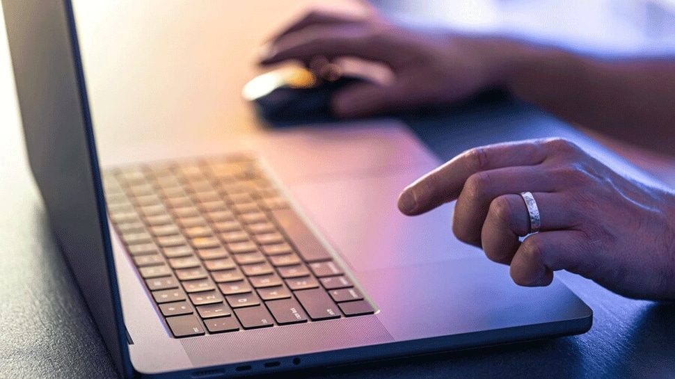Managers One-Line Reply To Employee Seeking Leave Winning Hearts Online --Check Viral Message