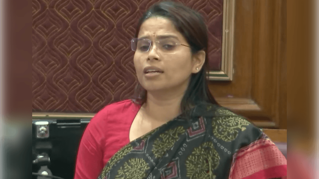 Samajwadi Party Expels MLA Pooja Pal After She Heaped Praise On CM Yogi In UP Assembly