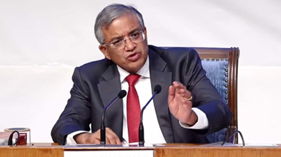 Can't Share Machine-Readable Voter List As It May Lead To Breach Of Privacy: CEC Gyanesh Kumar