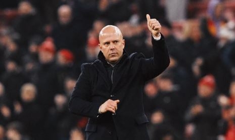 ليفربول يستهدف ضم صفقتين بـ100 مليون يورو - بوابة إقتصاد اليوم ::: بوابة المال والحياة