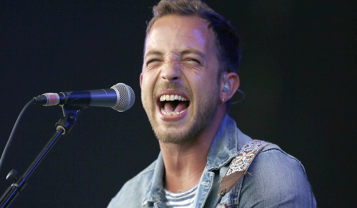 Major artist returns to festival stage