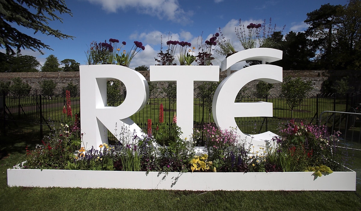 Former RTÉ legend makes surprise return to national broadcaster