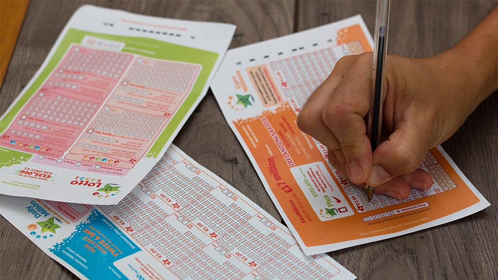 EuroMillions: Location revealed as winner urged to 'stay calm'