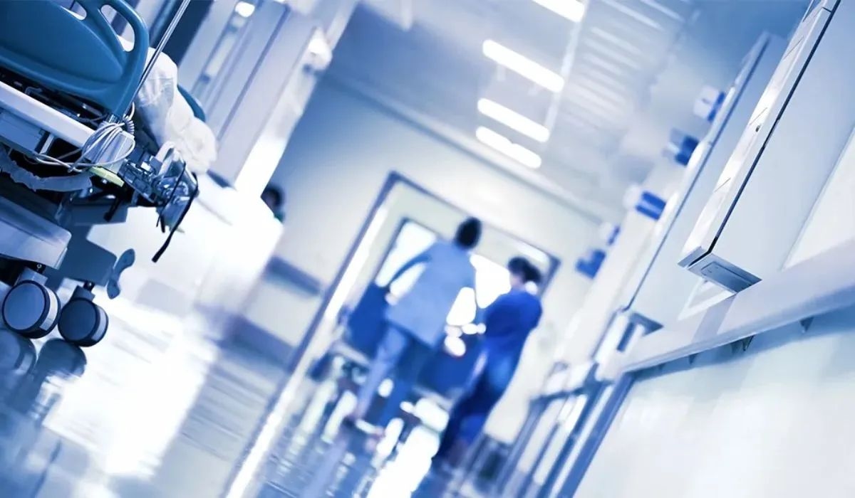 €8,414: Cost of keeping a patient in hospital for week