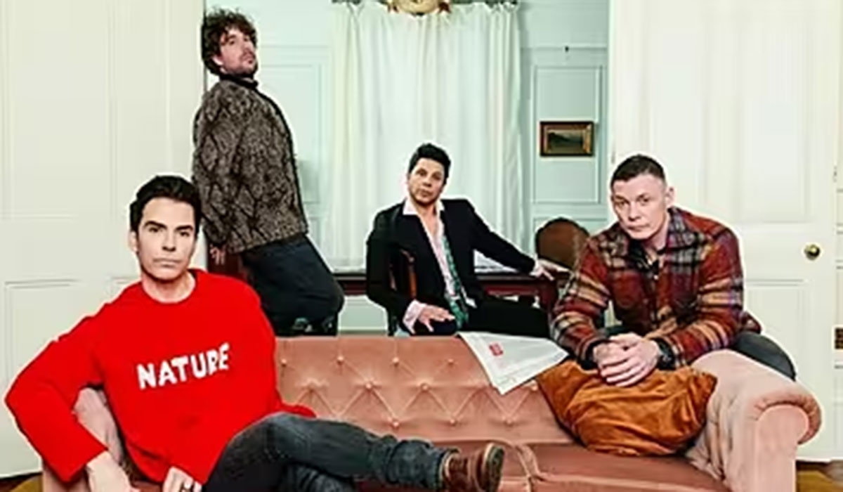 Stereophonics: 'We're into all of it, whether it's Cyndi Lauper or fucking Metallica, I don't really care...'