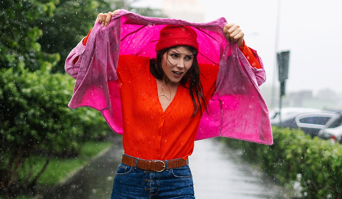 Summer on pause as nasty conditions forecast for coming week